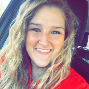 Meet your Posher, Kellie